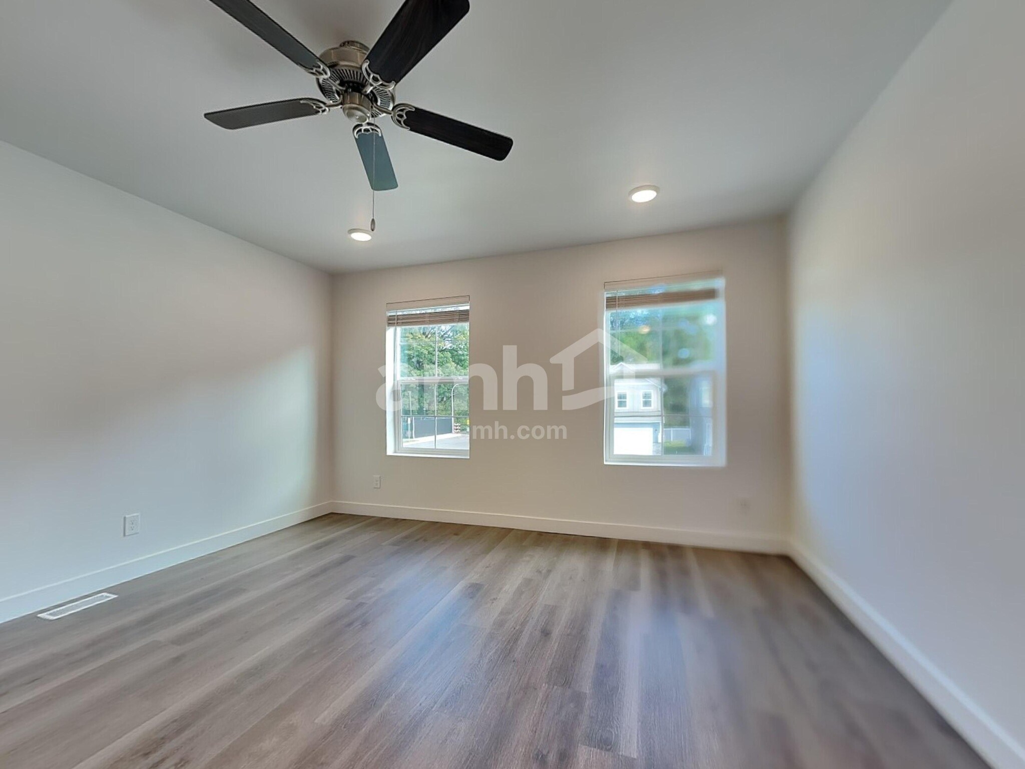 Building Photo - 146 Bee Tree Blvd