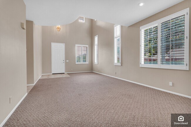 Building Photo - 30958 Mashie Way