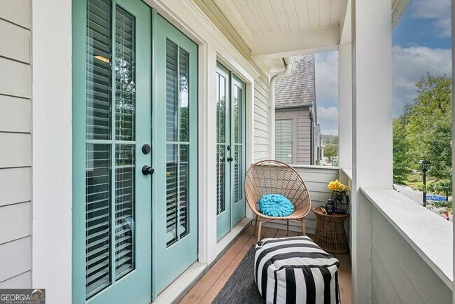 Building Photo - 144 1st Ave NW