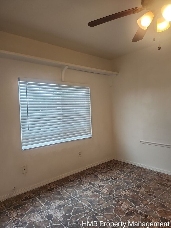 Building Photo - Spacious 4-Bedroom Home with Pool