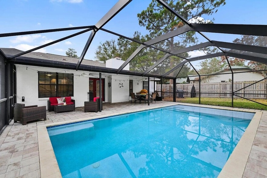 Building Photo - 937 Ridgewood Way