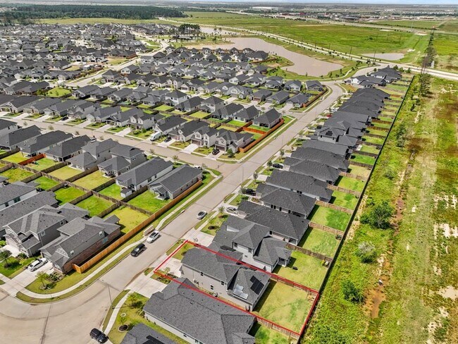 Building Photo - 7619 Rainflower Field Dr