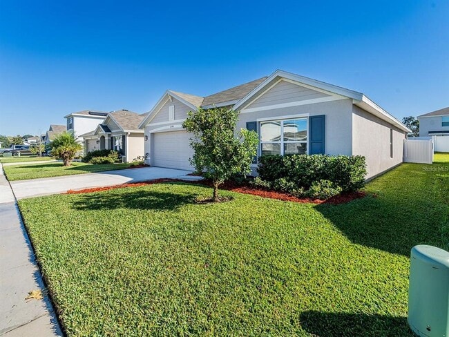 Building Photo - 13748 Wineberry Dr