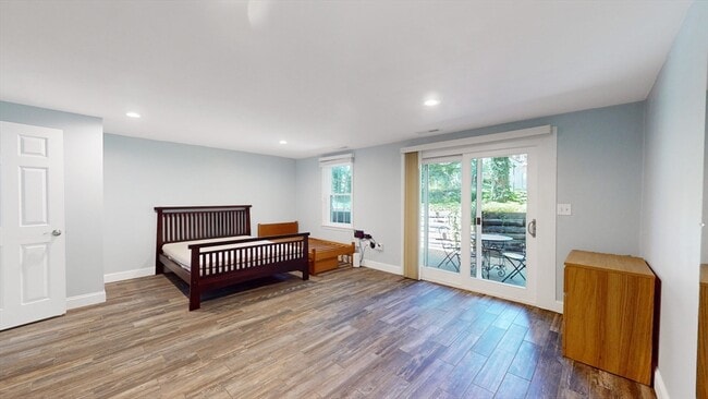 Building Photo - 2 Glenbrook Ln