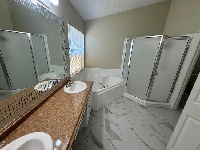 Building Photo - 2347 Blake Way