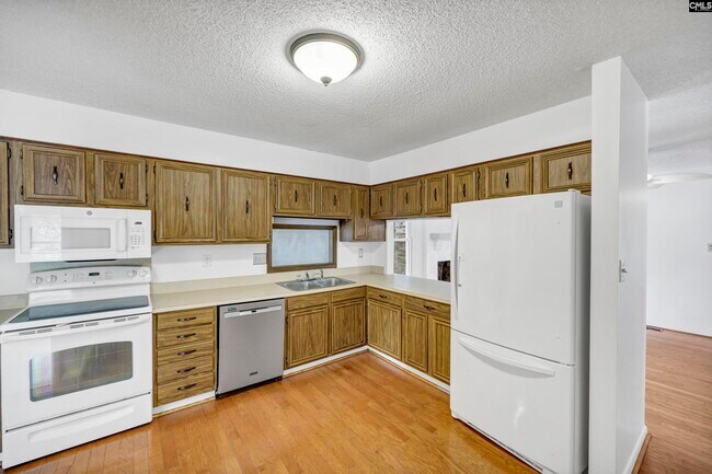 Building Photo - 101 Stuart Ln