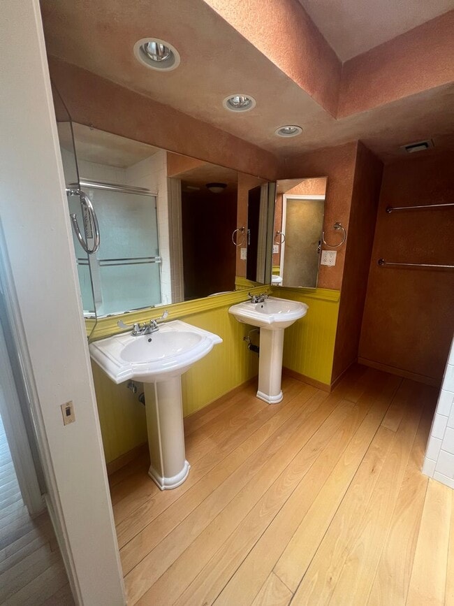 Building Photo - Long-term Rental, Procure Only