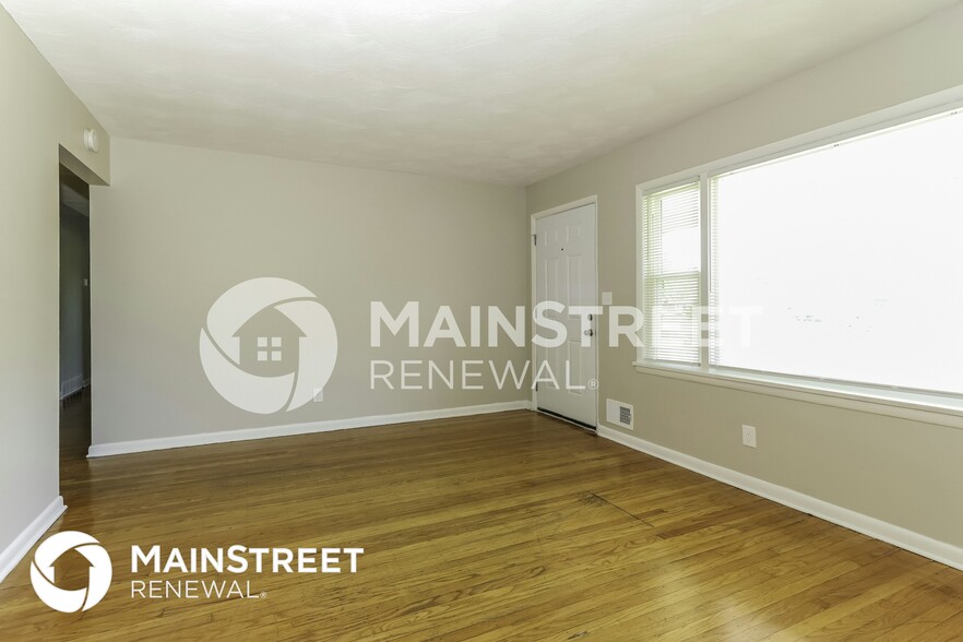 Building Photo - 303 Elk River Dr