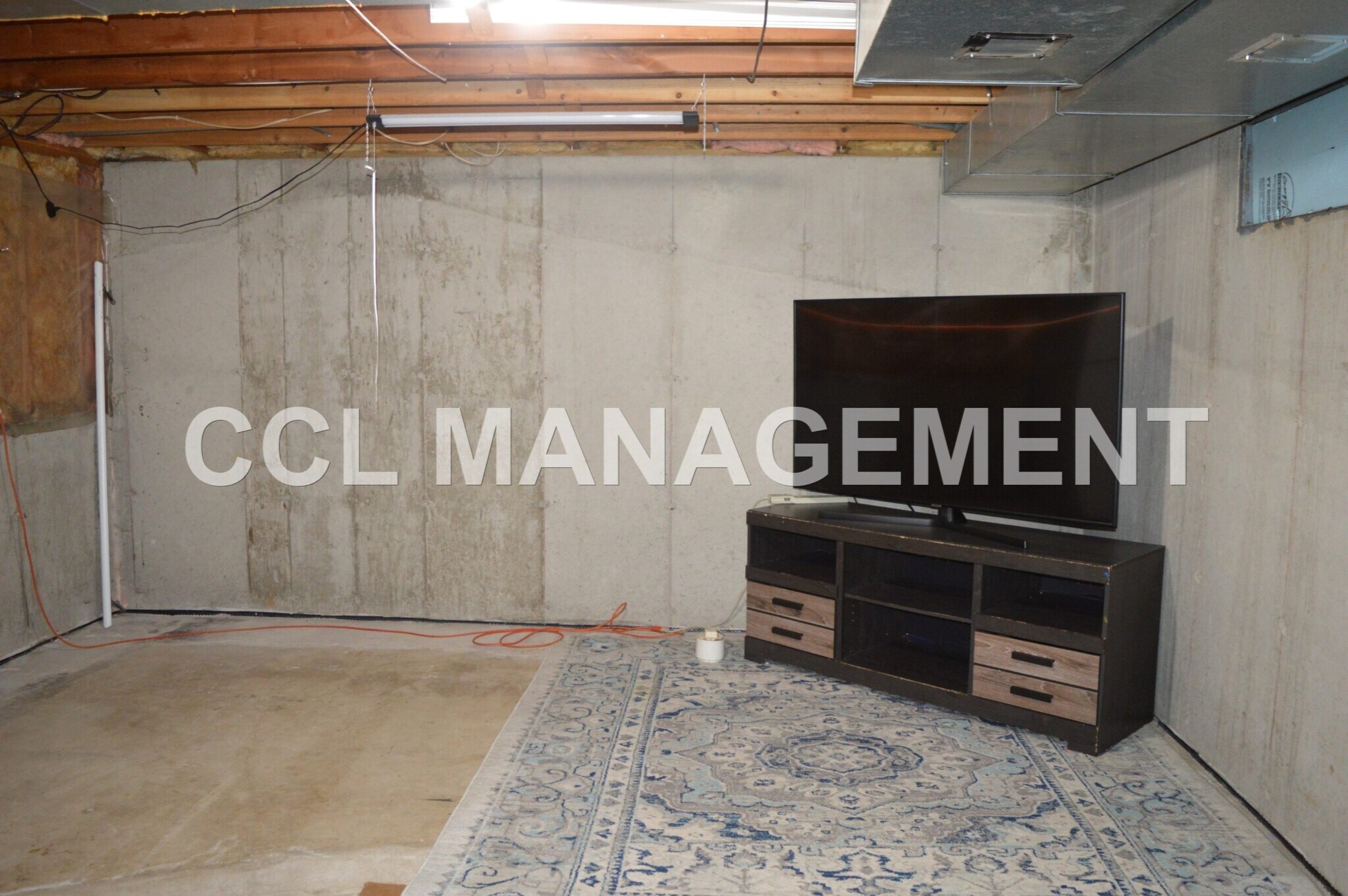 Building Photo - 2704 Norwich St