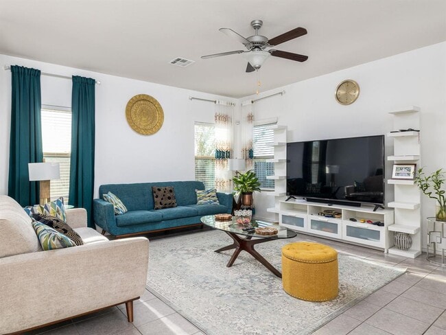 Building Photo - 464 Druse Ln