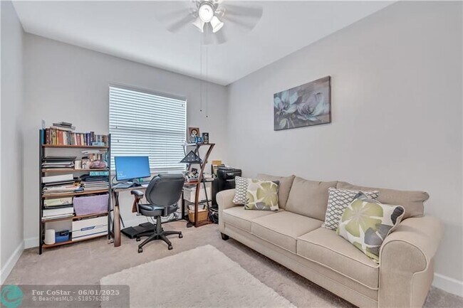 Building Photo - 5906 NW 46th Ln