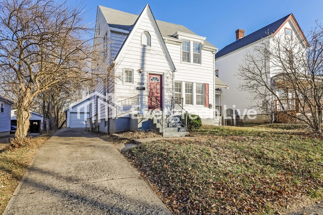 Building Photo - 3924 Washington Ave