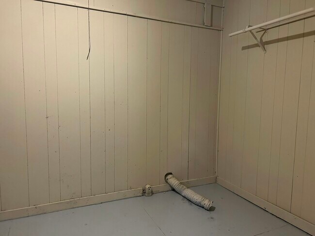 Building Photo - 139 Durant Ave