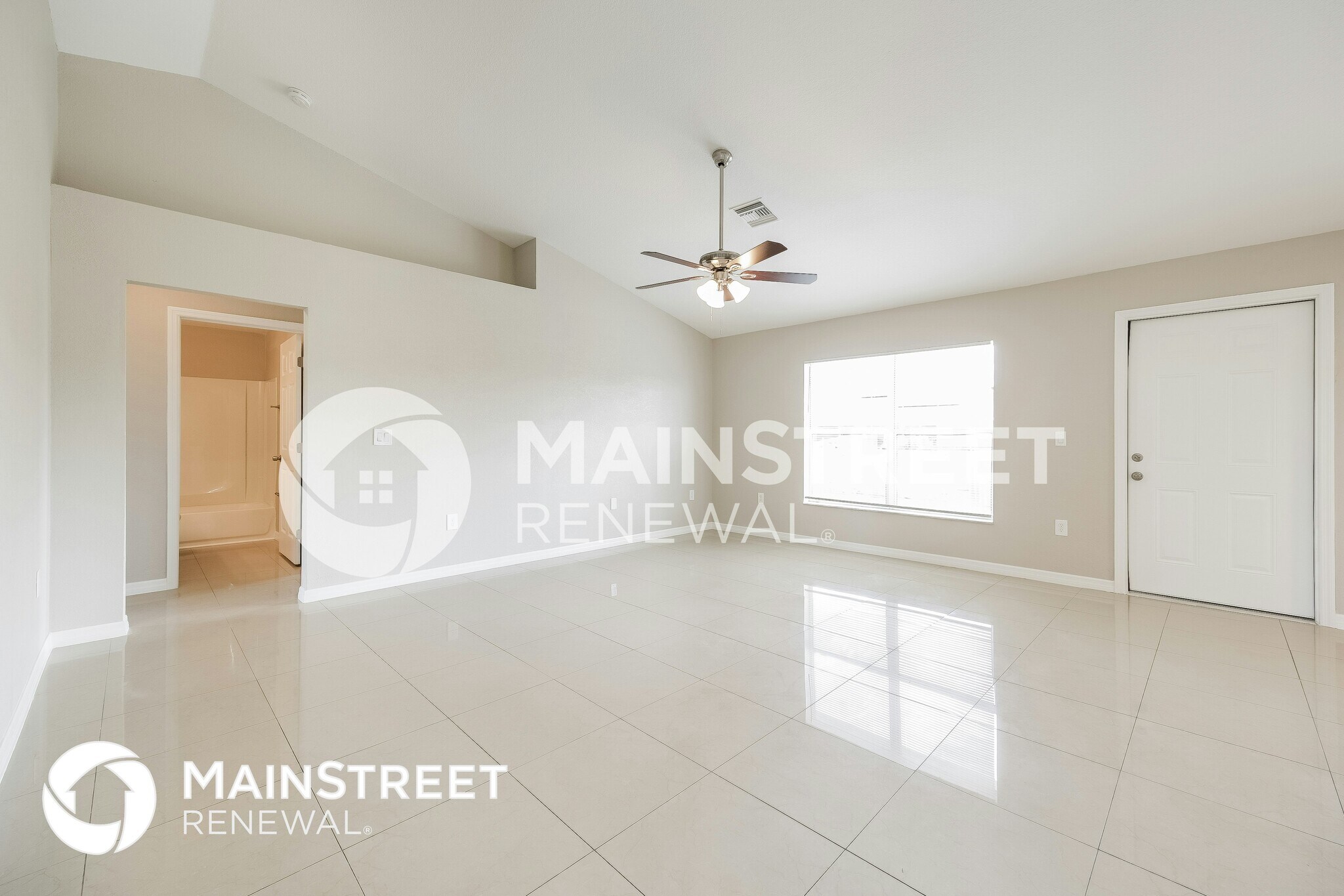 Building Photo - 404 Willowbrook Dr