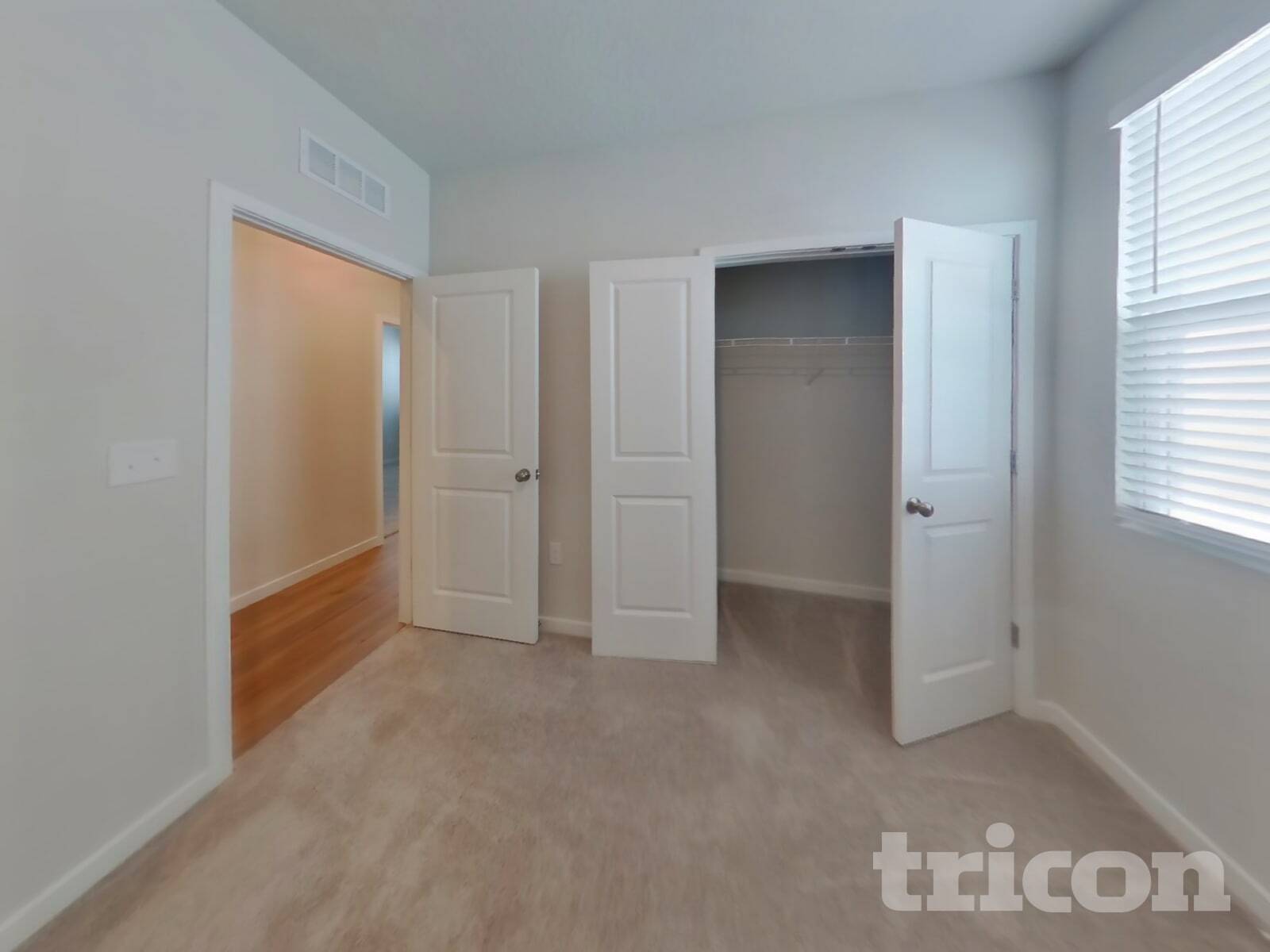 Building Photo - 14881 Praline Ct