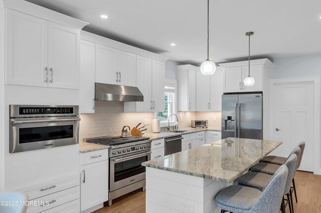 Building Photo - 1503 Grand Central Ave