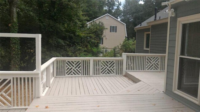 Building Photo - 3655 Liberty Ln