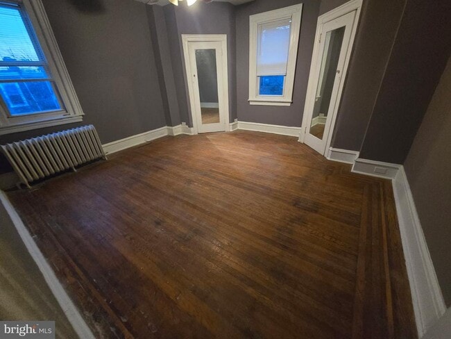 Building Photo - 5044 N Sydenham St