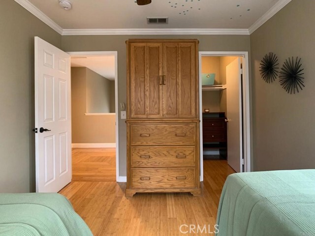 Building Photo - 1242 Avenida Amistad