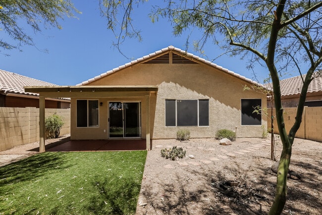 Building Photo - 2235 E Morrow Dr