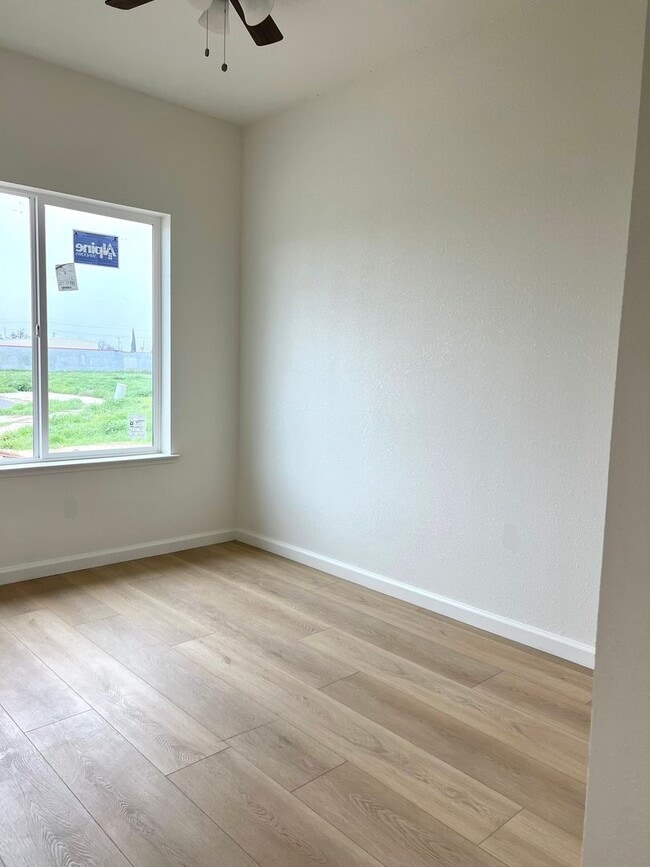 Building Photo - Coming Soon