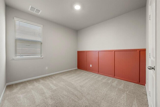 Building Photo - 343 Carolina Buckthorn Dr