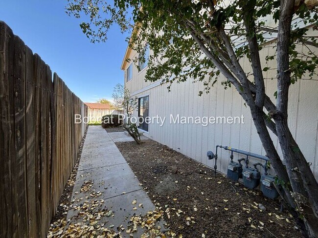 Building Photo - 136 Dayton Village Pkwy