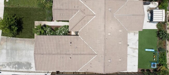 Building Photo - 5900 Warren Ridge Dr