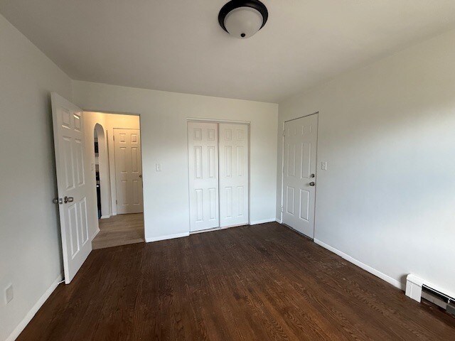 Building Photo - 771 Greenview St