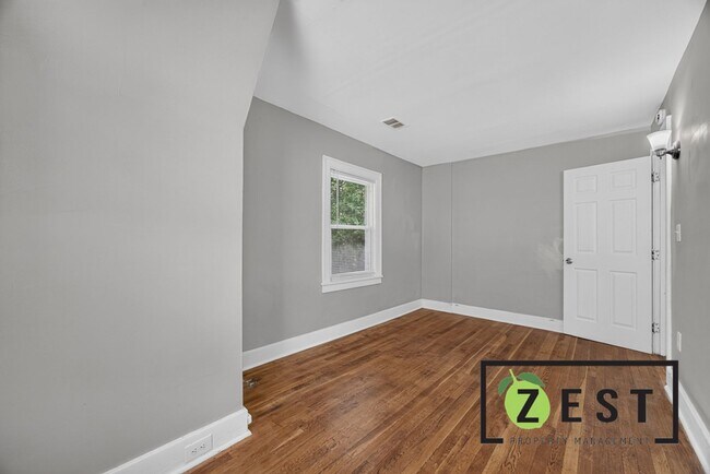 Building Photo - 3496 Courville St