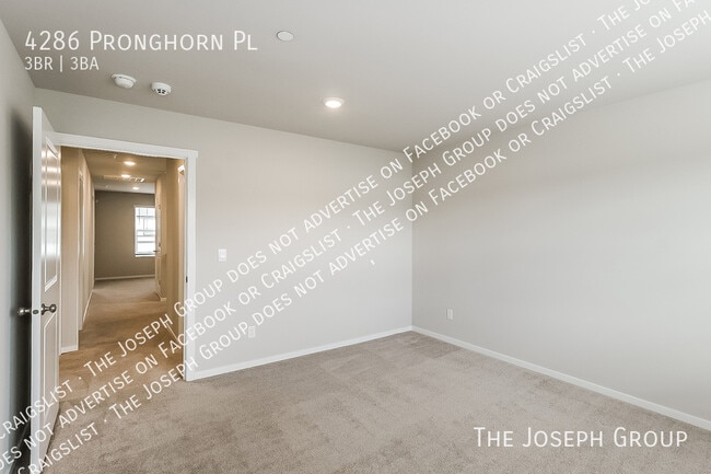 Building Photo - 4286 Pronghorn Pl