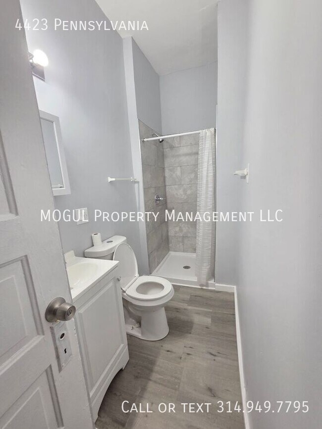 Building Photo - 4423 Pennsylvania-