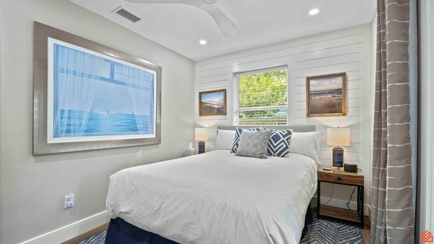 Building Photo - 116 Second Avenue Southwest-SI ID1502035P