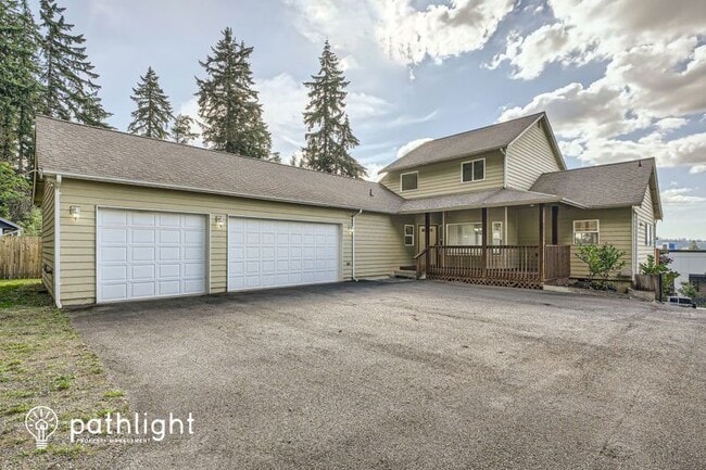 Primary Photo - 1621 5th St SE