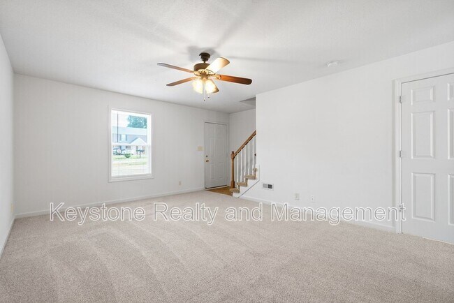 Building Photo - 512 Peachers Ridge Rd