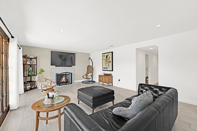 Building Photo - 1644 Glennon Ct