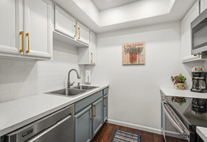 Building Photo - 3905 Covington Way