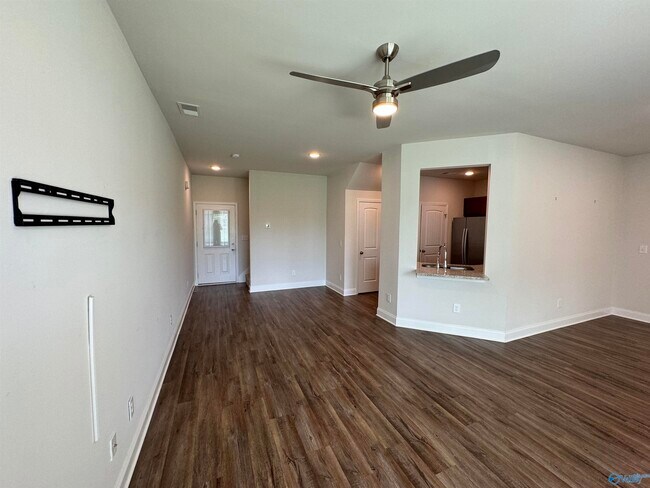 Building Photo - 103 Woodsbrook Pl SW