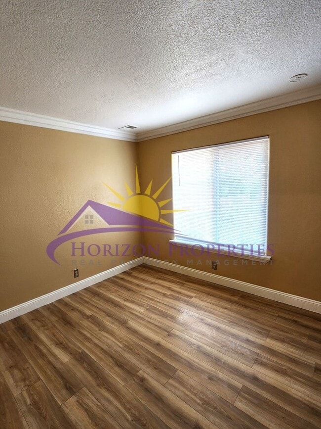 Building Photo - Open 4 Bed 2 Bath 1,660 Sq. Ft. in Citrus ...