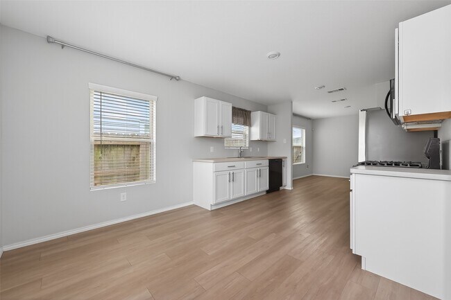 Building Photo - 4612 Peralta Hts Wy