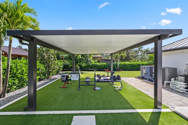 Building Photo - 14704 Black Bear Rd