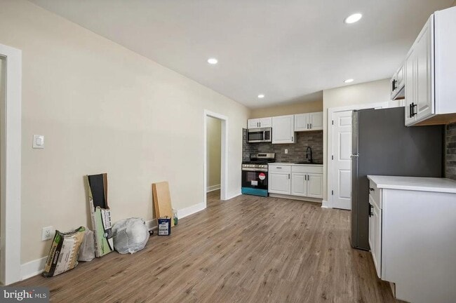 Building Photo - 2548 N 27th St