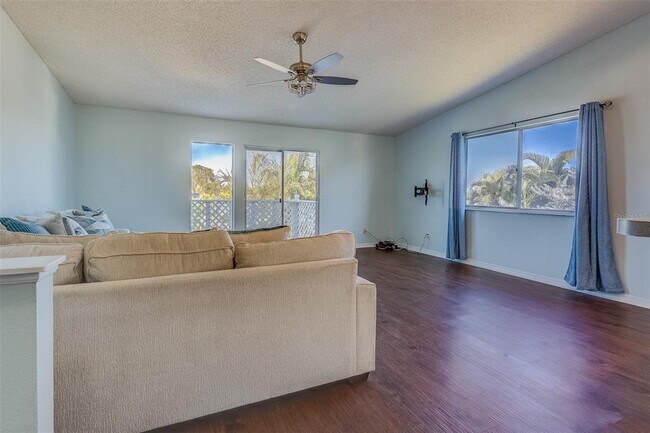 Building Photo - 508 Garland Cir