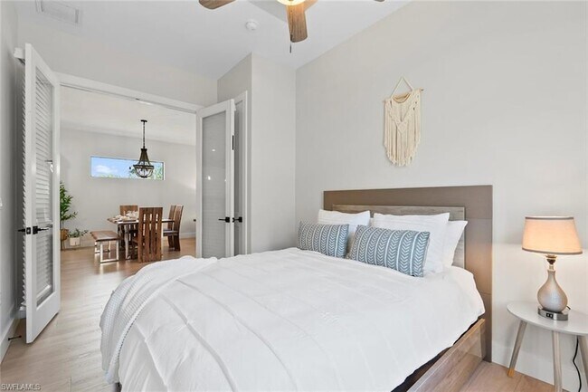 Building Photo - 3552 Hibiscus Ave