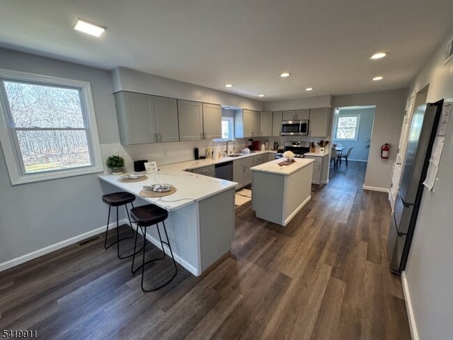 Building Photo - 117 Weldon Rd