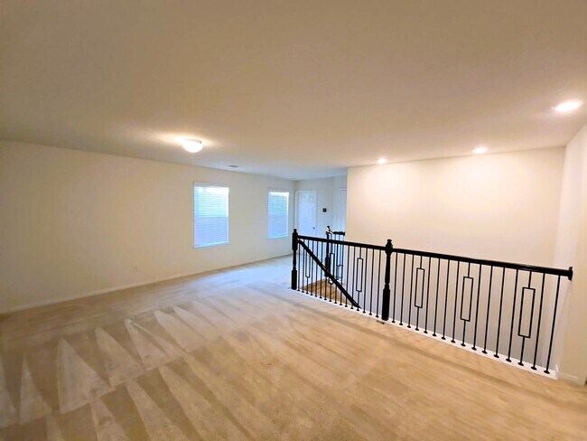 Building Photo - 16626 Cliff Vale Ct