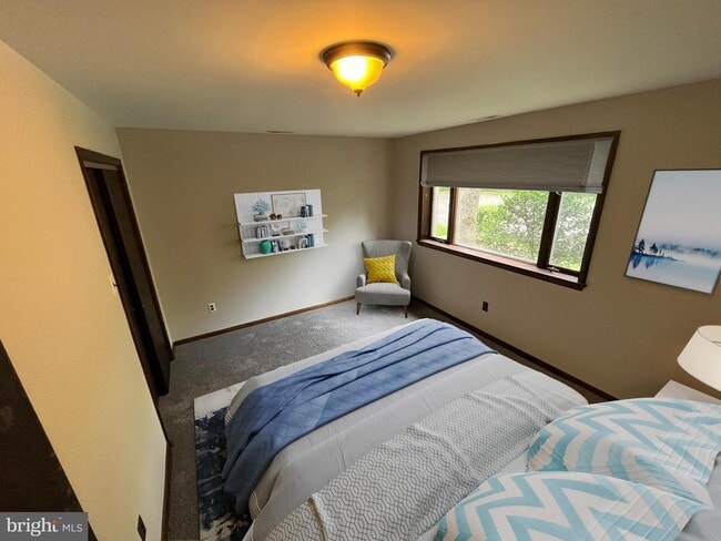 Primary Photo - 2042 Lenhart Rd