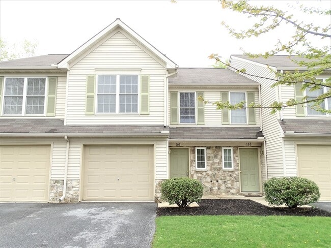 Building Photo - 103 Pepperton Ct