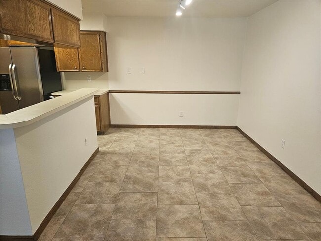 Building Photo - 349 Fantail Loop