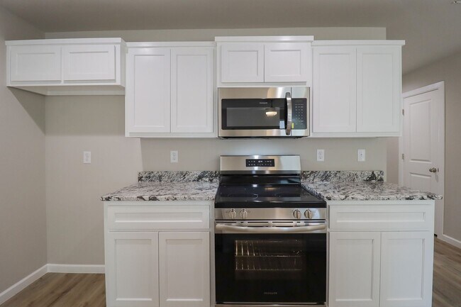 Building Photo - New Construction | 3 Bedroom | 2.5 Bathroom | Sand Springs